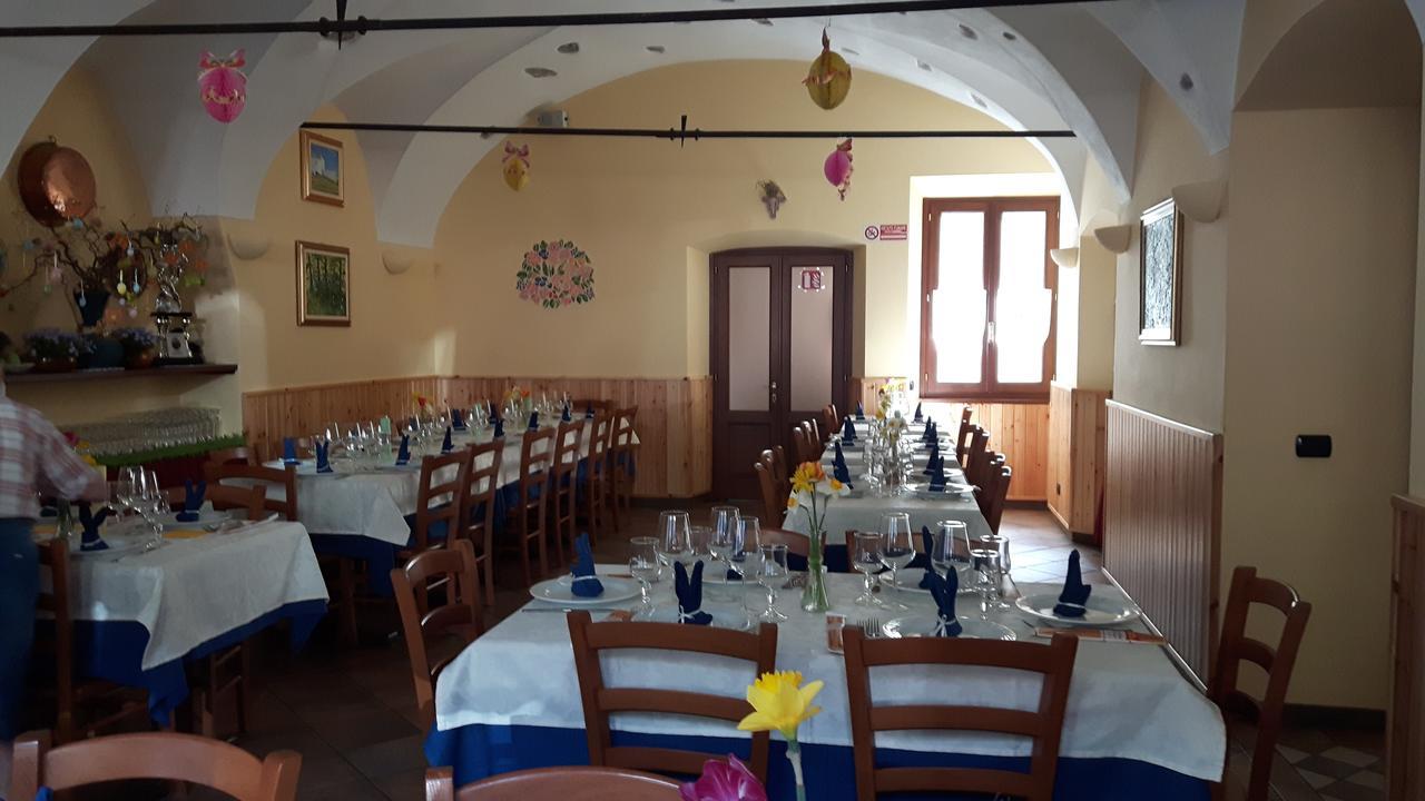 Trattoria Bar Pace Otel Re Dış mekan fotoğraf