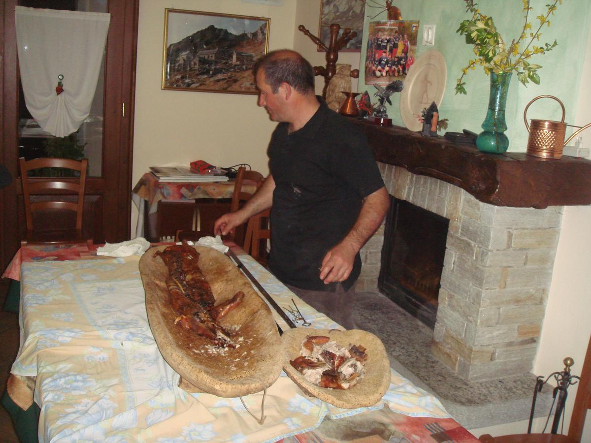 Trattoria Bar Pace Otel Re Dış mekan fotoğraf